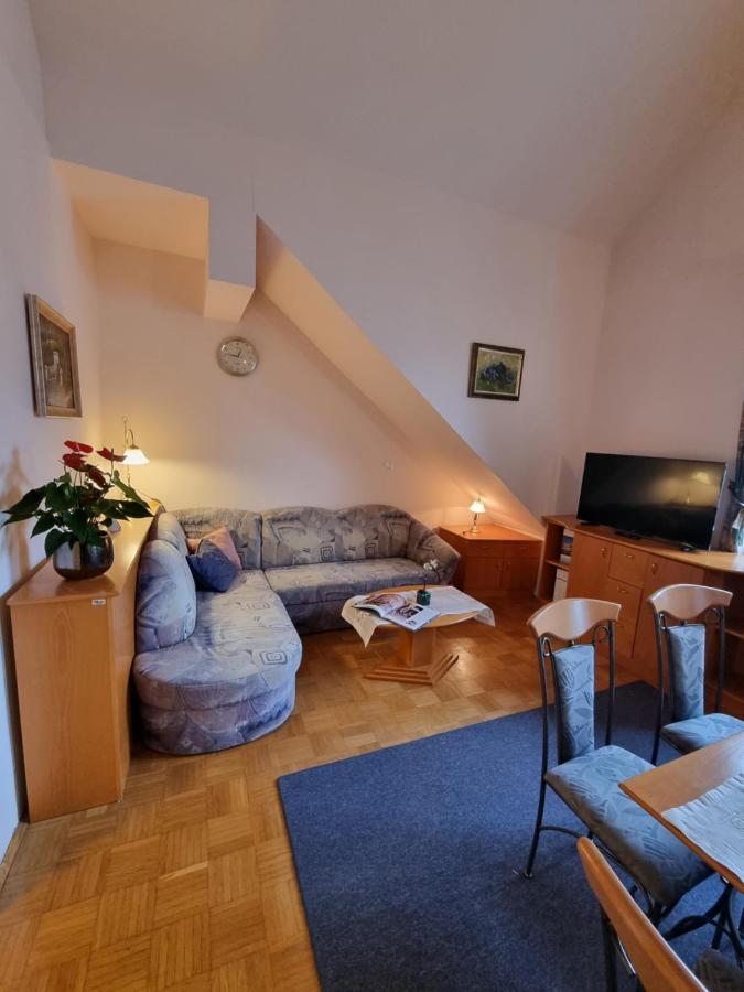 Apartma Vrtnica, Vila Golf ロガシュカ・スラティナ エクステリア 写真
