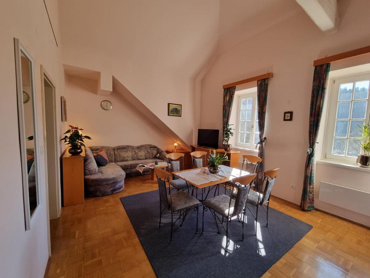 Apartma Vrtnica, Vila Golf ロガシュカ・スラティナ エクステリア 写真