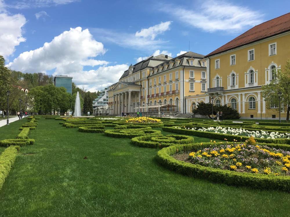 Apartma Vrtnica, Vila Golf ロガシュカ・スラティナ エクステリア 写真